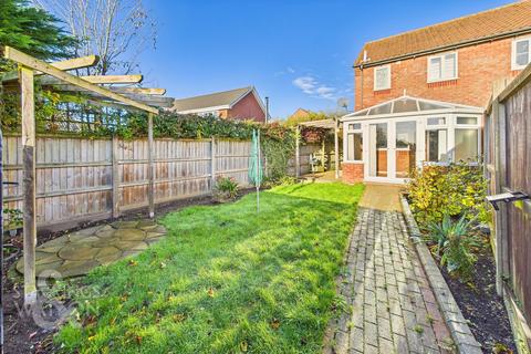 2 bedroom semi-detached house for sale, Braydeston Drive, Blofield, Norwich