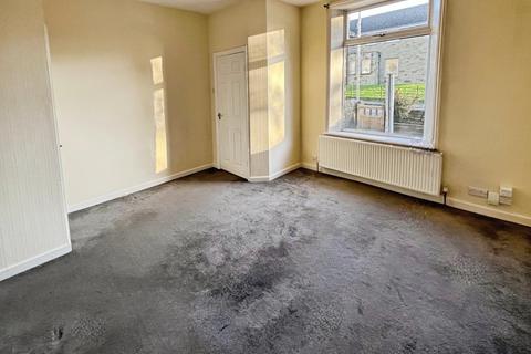 2 bedroom terraced house to rent, Fairbank, West Yorkshire BD18