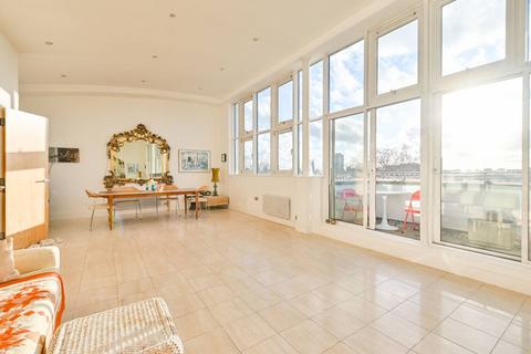 3 bedroom penthouse for sale, Owen Street, Angel, London, EC1V