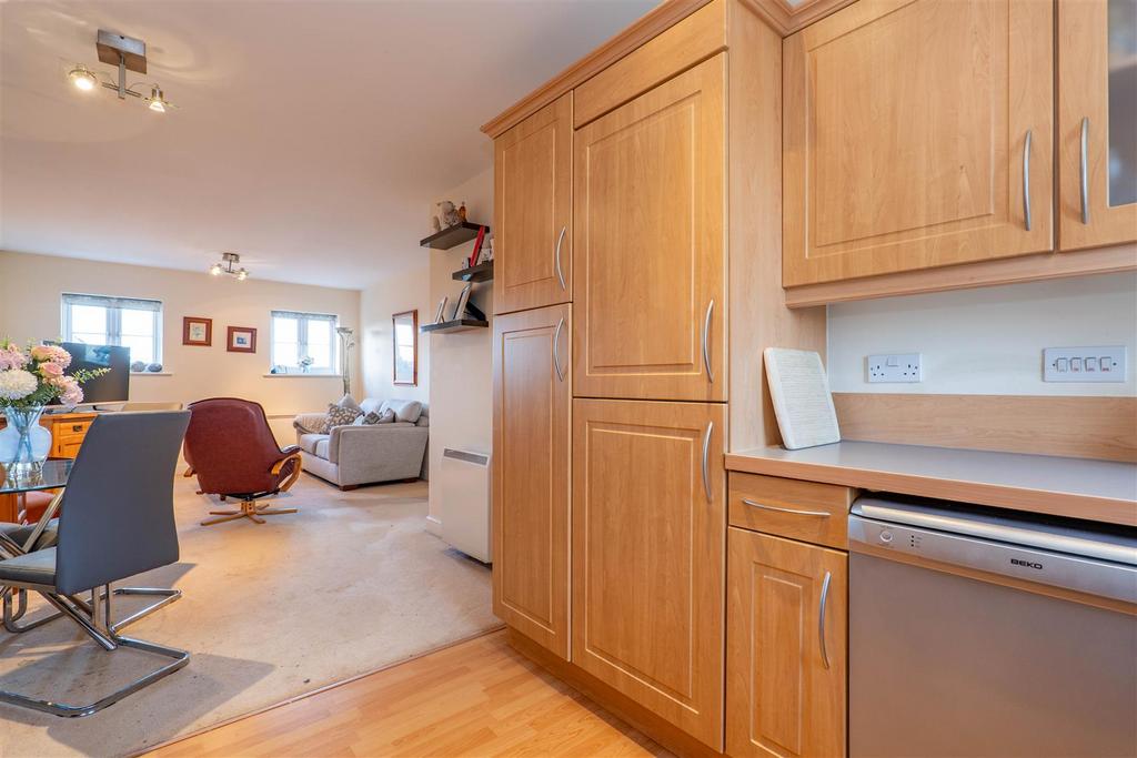Lounge/Kitchen