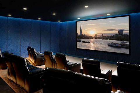 undefined, Greater London (Region) E1W 2AA London, GBR