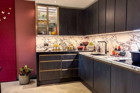 undefined, Greater London (Region) E1W 2AA London, GBR
