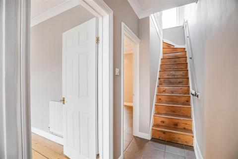 3 bedroom terraced house to rent, Tower Street, Treforest