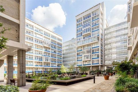 undefined, Newington Causeway, London SE1