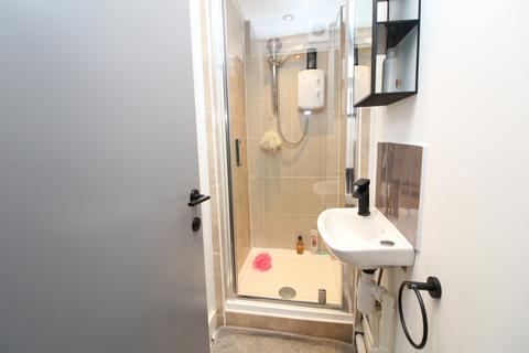 1 bedroom in a house share to rent, Broadway, Bexleyheath DA6