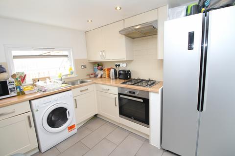 1 bedroom in a house share to rent, Broadway, Bexleyheath DA6