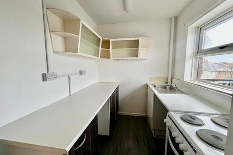 1 bedroom flat to rent, Winniepeg Place, Blackpool, FY2