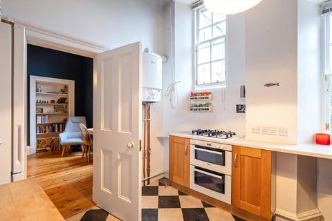 2 bedroom apartment to rent, Inverleith Terrace, Edinburgh, Midlothian