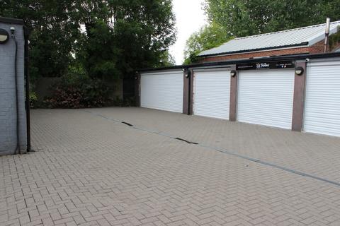 Industrial unit to rent, Cooks Garages Forge Lane Northwood HA6 1DP