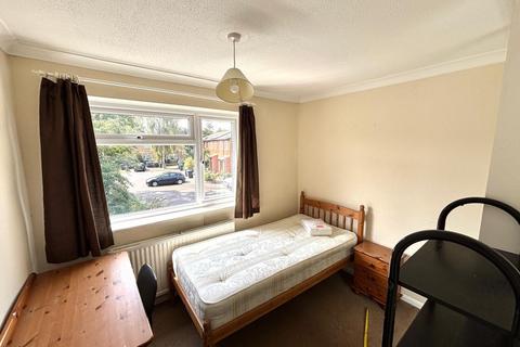 undefined, Notley End, Englefield Green, Egham, Surrey, TW20