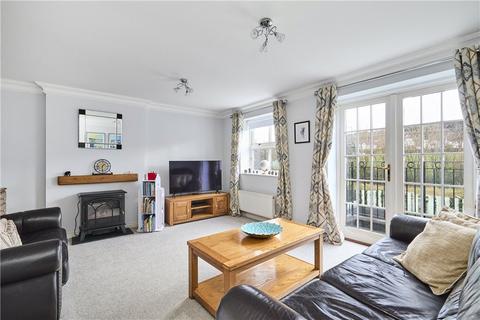 4 bedroom terraced house for sale, Vale Gardens, Ilkley, West Yorkshire, LS29