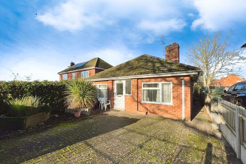 2 bedroom bungalow for sale, Station Road, Corby Glen, Grantham, NG33