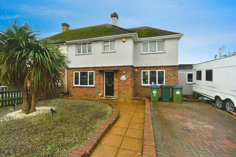 4 bedroom semi-detached house for sale, Grassmere Avenue, Peacehaven BN10