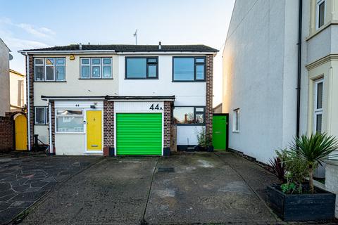 Carlton Avenue, Westcliff-on-sea, SS0