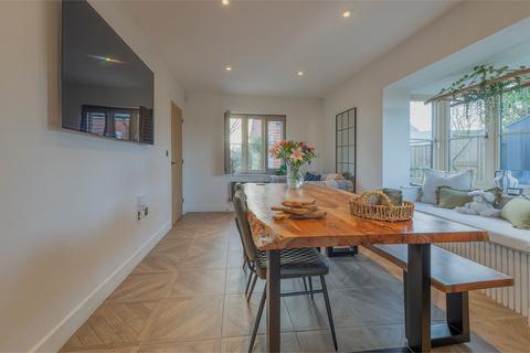 4 bedroom detached house for sale, Market Harborough LE16