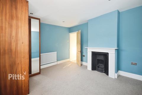 2 bedroom terraced house to rent, Ashton Terrace Cowes PO31