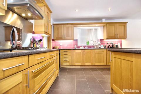 4 bedroom detached bungalow for sale, Pewterspear Lane, Appleton WA4