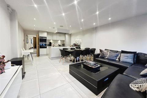 undefined, Windmill Street, Bushey WD23