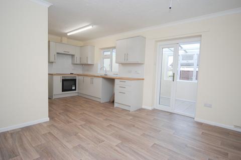undefined, Saham Toney