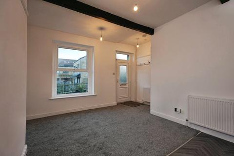2 bedroom terraced house for sale, Cowrakes Road, Huddersfield HD3