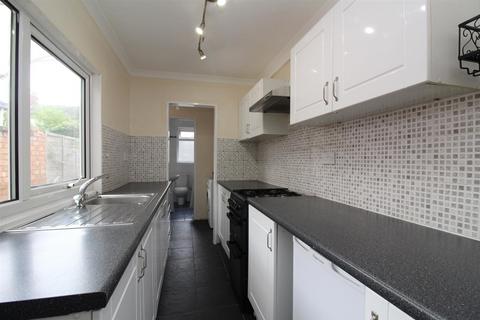2 bedroom terraced house to rent, King Street, Stony Stratford, Milton Keynes, MK11 1EE