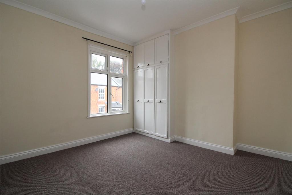 Bedroom 1.JPG