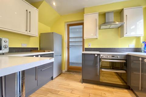 3 bedroom semi-detached house to rent, Totley Brook Road, Dore