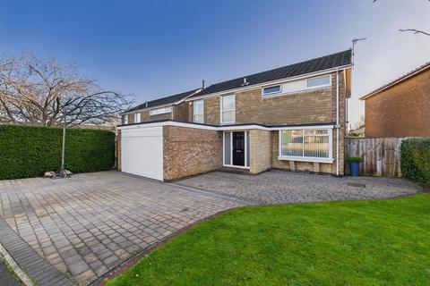 4 bedroom detached house for sale, Earnshaw Way, Whitley Bay