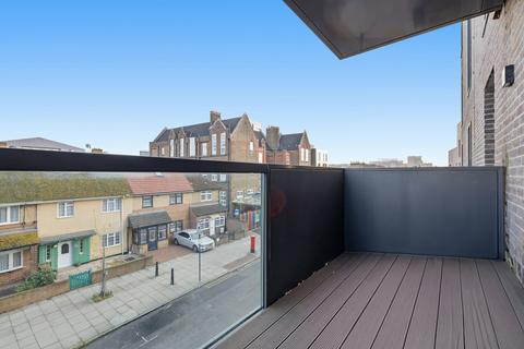 1 bedroom apartment for sale, Vespucci Court, Aston Street, London E14