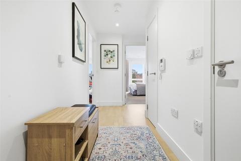 1 bedroom apartment for sale, Aston Street, London E14