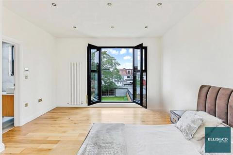 undefined, Greenfield Gardens, Childs Hill, NW2