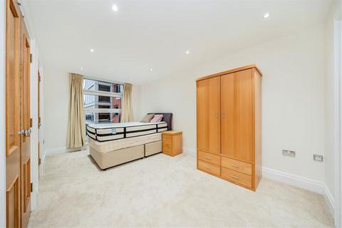 undefined, The Boulevard, London SW6