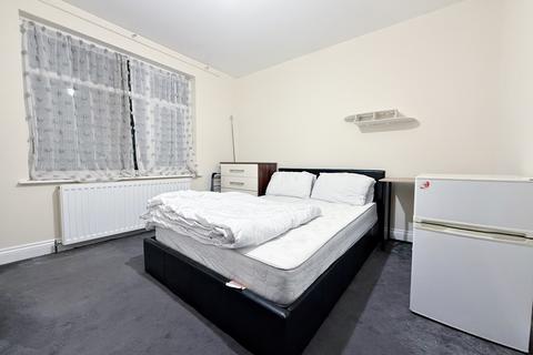 undefined, Kingsley Road, Hounslow, TW3
