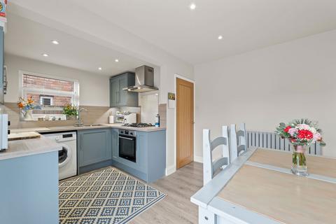 3 bedroom semi-detached house for sale, Central Avenue,Stapleford,Nottingham,Nottinghamshire,NG9 8DZ