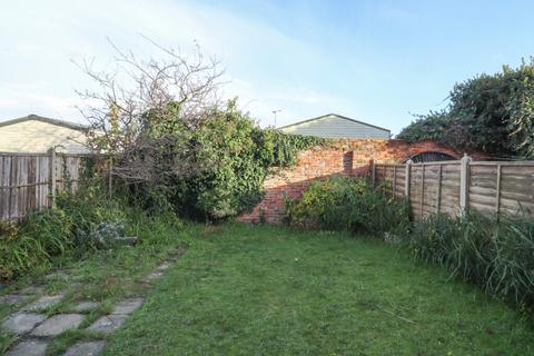 2 bedroom semi-detached house for sale, Chandlers Close, Hayling Island