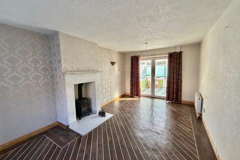 3 bedroom semi-detached house for sale, Bracken Bank Avenue, Keighley, BD22