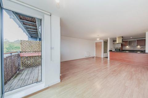 2 bedroom flat for sale, 10/7 East Pilton Farm Crescent, Fettes, Edinburgh, EH5