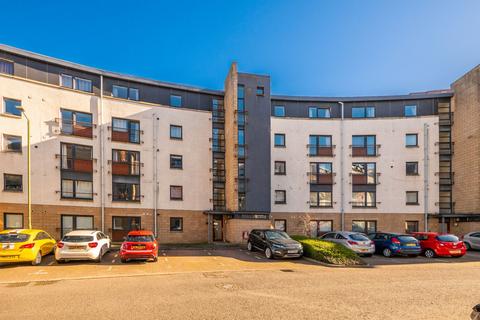 10/7 East Pilton Farm Crescent, Fettes, Edinburgh, EH5