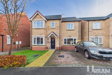 4 bedroom detached house for sale - Risholme Way, Hull