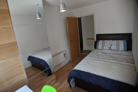 3 bedroom flat to rent, A, Mitford Road, Manchester M14