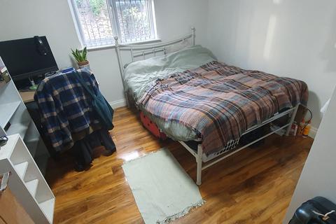 1 bedroom apartment to rent, View Property Video