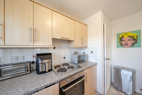undefined, Jasmin Close, Northwood