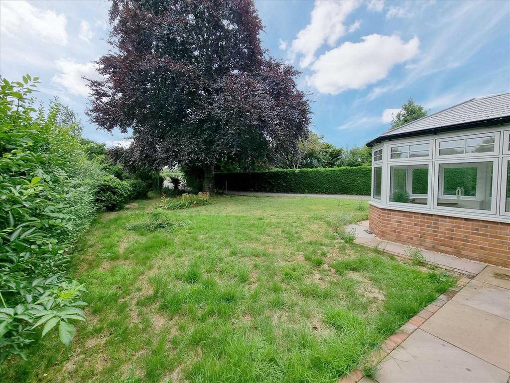 Front Garden: