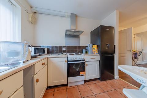 1 bedroom flat for sale, Ednaston Road, Nottingham NG7