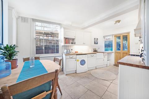 undefined, Harvey Road, Crouch End, N8