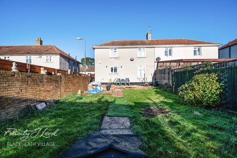 3 bedroom terraced house for sale, Wendover Road, London SE9