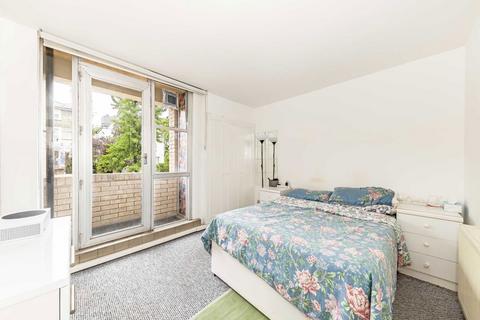 2 bedroom flat to rent, Abbey Road, London NW8
