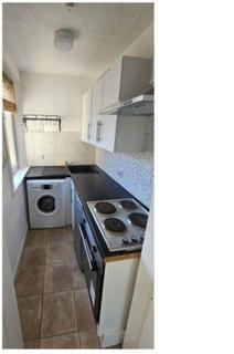 2 bedroom flat to rent, Bonnyton Road, Kilmarnock KA1