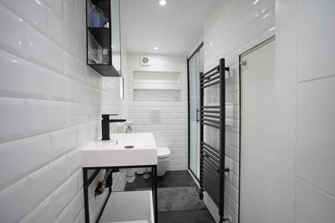 2 bedroom apartment for sale, St. Julians Farm Road, West Norwood, London, SE27