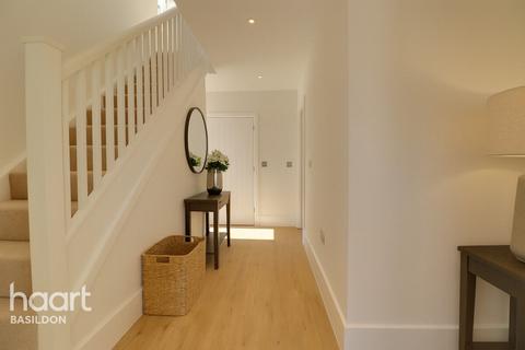 undefined, Chapelgate Mews, Basildon
